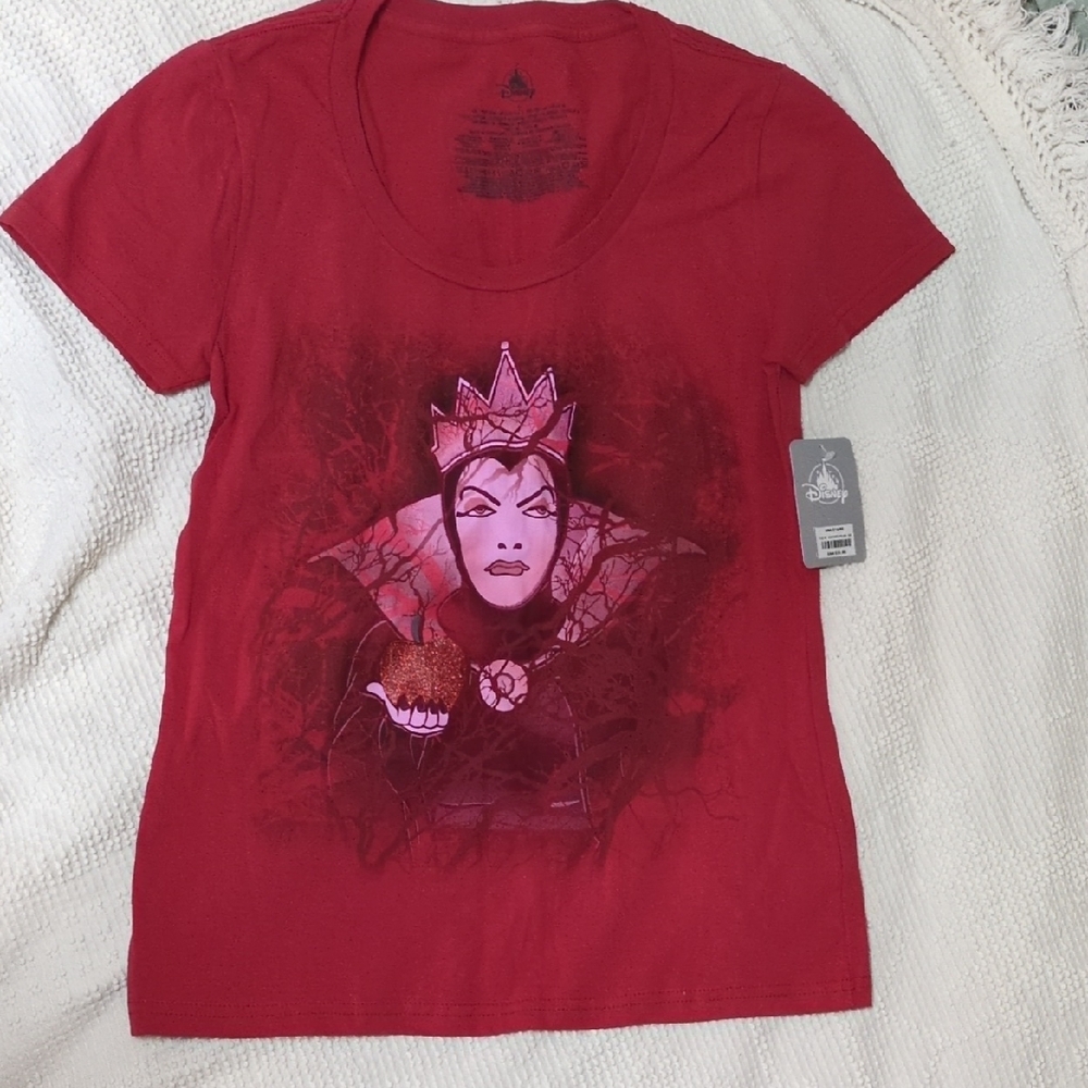 Disney Parks Evil Queen Red T-Shirt NWT